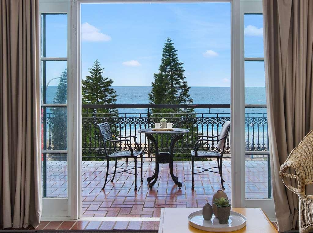 Coogee Bay Boutique Hotel Сидни Стая снимка